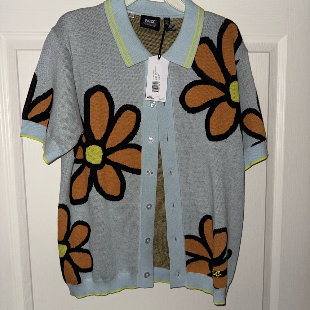 WESC Light Blue Floral Polo Cardigan - Orange Daisy Print